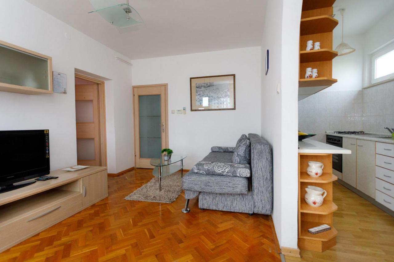 Ferienwohnung Adrijana 2 Krk Town Exterior foto